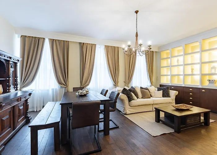 Luxury 2 Bedroom With King-size Beds Apartment