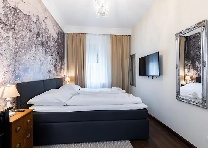 Luxury 2 Bedroom With King-size Beds Apartment *