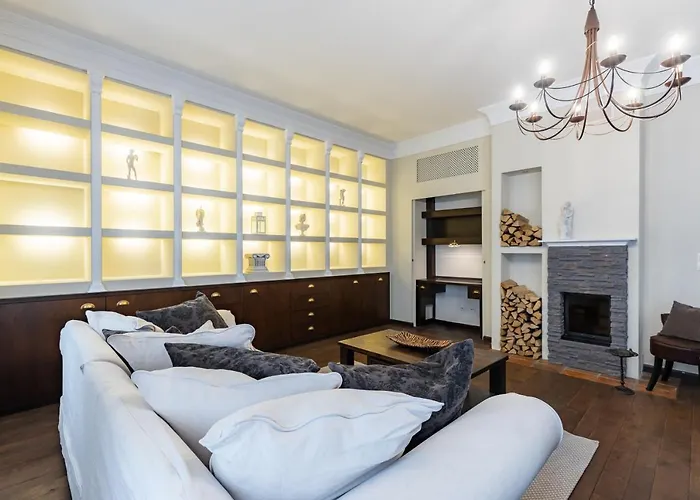 Luxury 2 Bedroom With King-size Beds Apartment *